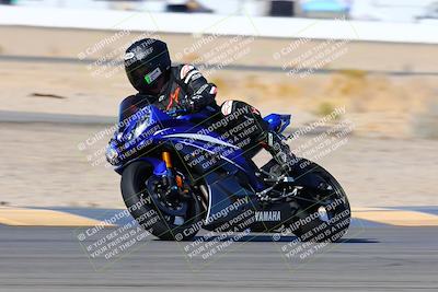 media/Jan-08-2022-SoCal Trackdays (Sat) [[1ec2777125]]/Turn 14 Outside (1050am)/